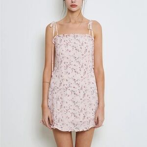 Floral Dress - Ruffle Mini Dress (S)
